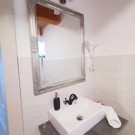 Videki Haz Apartment *